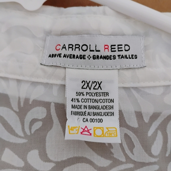 Elegant Carroll Reed  White Sheer Blouse Size 2X  Button V-neck 3/4 Sleeves - Picture 11 of 15